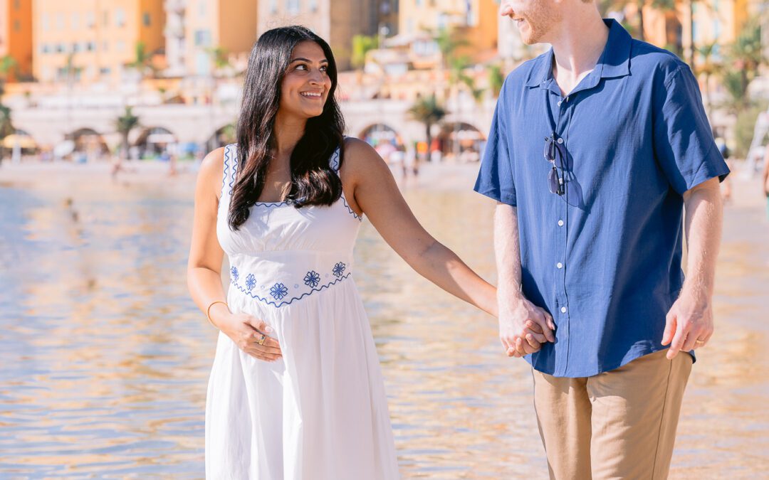Pregnancy photo session at the Sablettes beach in Menton
